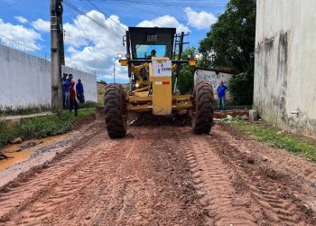 SEMIU inicia obra de limpeza na Estrada do Cajueiro em Paço do Lumiar