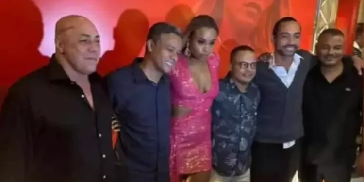 ‘Ex-traficantes’ marcam presença em festa da Globo