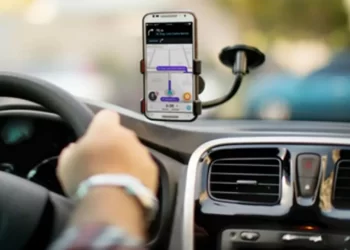 Governo Lula começa estudo para regulamentar trabalho por aplicativo