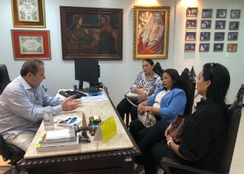 Prefeita Paula Azevedo e desembargador Cleones Cunha reúnem para tratar sobre ampliação de políticas públicas voltadas às mulheres em Paço do Lumiar