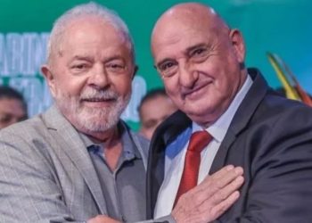 Ex-GSI de Lula falsificou relatório do 8 de janeiro, informa jornal