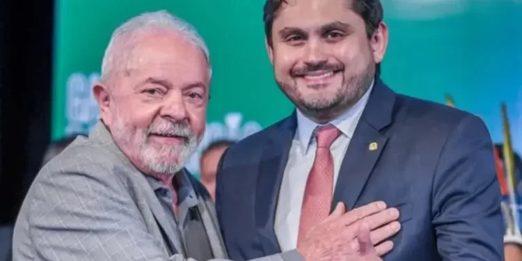 Sogro de Juscelino Filho monta ‘gabinete paralelo’ no Ministério das Comunicações