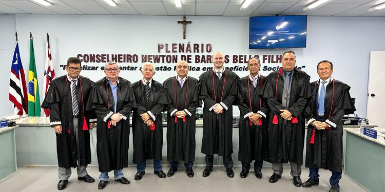 TCE retoma realização de sessões presenciais