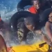 Dezenas de migrantes estão desaparecidos após naufrágios na costa da Itália; mulher e criança morreram, diz agência