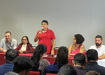 Prefeita Paula Azevedo Prestigia Plenária para Avaliar Atuação do Deputado Federal Márcio Jerry