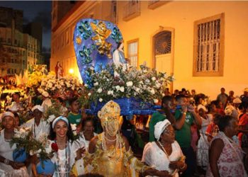 Adeptos da religião de matriz africana reunidos para celebrar D. Luís Rei de França e os 411 anos de São Luís