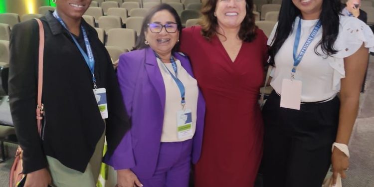 Prefeita Paula Azevedo e secretárias de Educação de Paço do Lumiar participam do Seminário Nacional pela Alfabetização