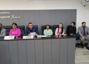 Prefeitura de Paço do Lumiar apresenta demonstração orçamentária e metas fiscais em audiência na Câmara Municipal