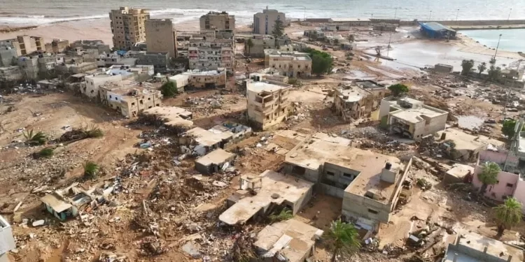 Tempestade na Líbia deixa mais de 5 mil mortos e 10 mil desaparecidos