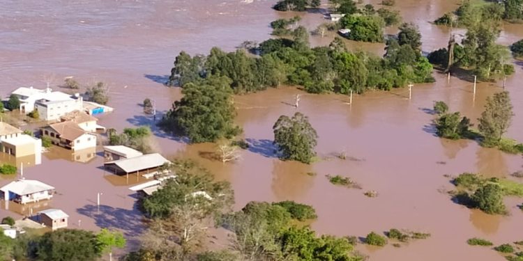 Inundações no estado do Rio Grande do Sul e os gastos do Presidente Lula e Janja durante viagem à Índia