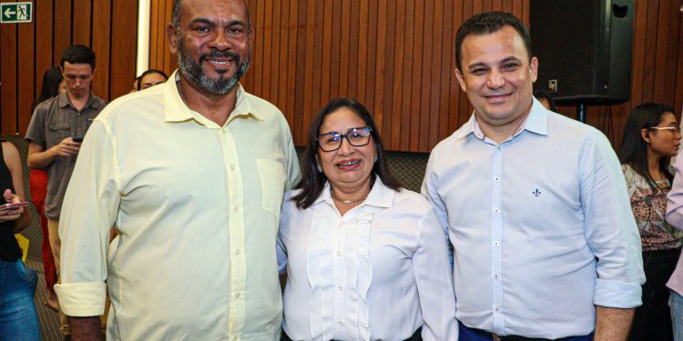 POLÍTICA: Juntos, Jorge Marú e Paula Azevedo Participam da Conferência Municipal do PSB-São Luís