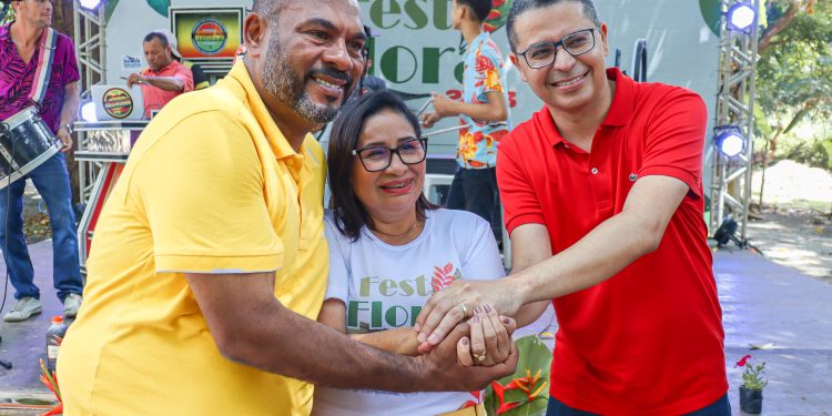 Jorge Marú, Paula Azevedo e Carlos Lula Unidos Durante Evento em Paço do Lumiar