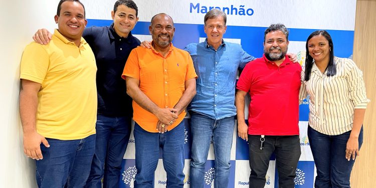 Jorge Marú e Aluísio Mendes Fazem Reunião de Alinhamento com Vereadores de Paço do Lumiar