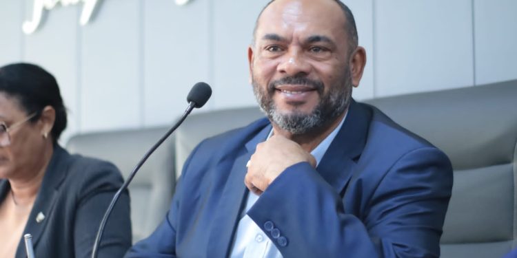 Inovação na Governança: Jorge Marú Revoluciona a Câmara Municipal de Paço do Lumiar com Votação Eletrônica.