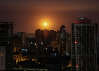 EUA se prepararam para ataque nuclear russo na Ucrânia, diz TV