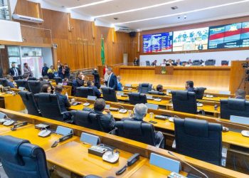 Aprovado aumento de salário de governador, vice e secretários do MA