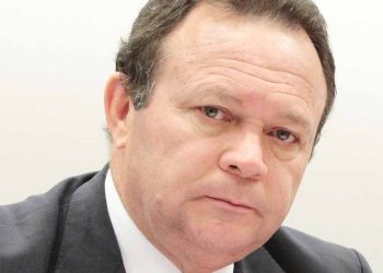 DataIlha: Governador Carlos Brandão tem desaprovação de 48,2%