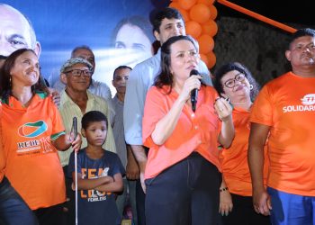 Paço do Lumiar  Presidente Estadual do Solidariedade Flávia Alves Desmente Fake News da Oposição de Plástico