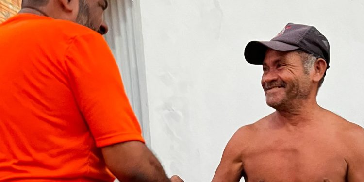 Campanha de Jorge Marú avança com humildade e propostas sólidas: Caminhada no Paranã recebe forte apoio popular.