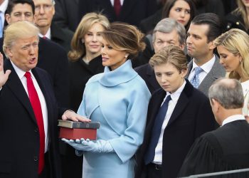 Donald Trump toma posse  para  do segundo mandato