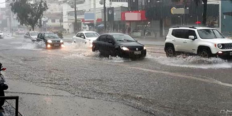 31 municípios do Sul do Maranhão tem alerta de chuvas intensas para tarde e noite de domingo, 5