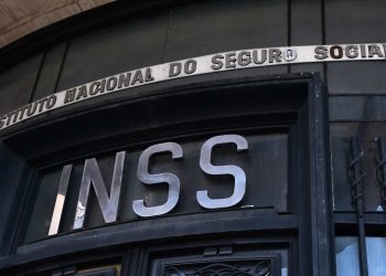 INSS vai revisar 800 mil aposentadorias por invalidez em 2025