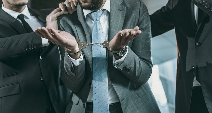 Artigo : Subserviência e Prevaricação: A Máquina da Vergonha e da Corrupção