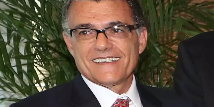 Fernando Sarney assume presidência interina da CBF