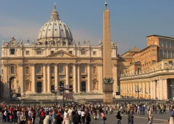 Como será feita a fumaça do conclave na Capela Sistina