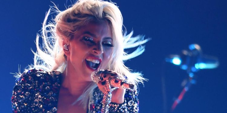 Operação ‘Fake Monster’: Polícia impede ataque a bomba no show de Lady Gaga em Copacabana