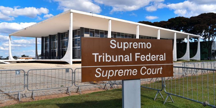 STF Tira das Câmaras Municipais o Poder de Votar Contas de Prefeitos.