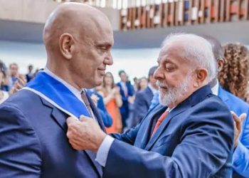 Brasil sob Toga e Palanque: sanção dos EUA contra Moraes expõe aliança autoritária com Lula e a falência de um país refém