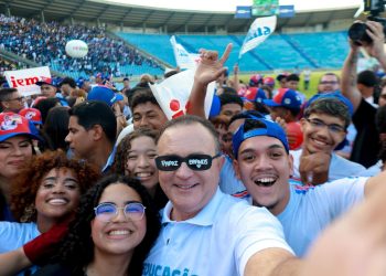 Educação digital: Maranhão dá passo histórico com distribuição de 250 mil tablets