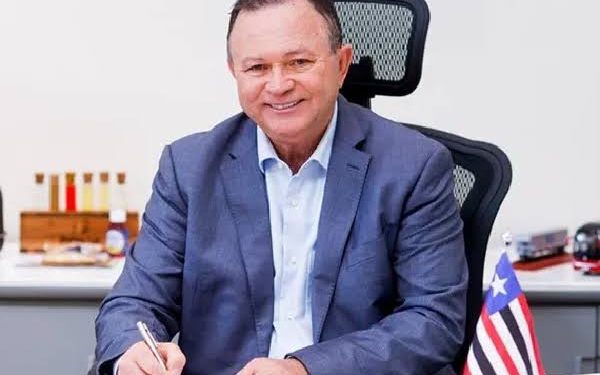 Antecipação salarial reforça a política de valorização do servidor do Esatdo.