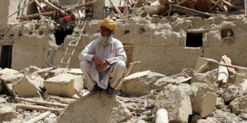 Terremoto de 6.0 atinge o Afeganistão e deixa mais de 600 mortos