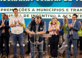 Brandão amplia valorização dos agentes de saúde com adicional de 20% sobre o piso nacional