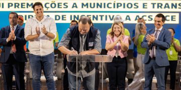 Brandão amplia valorização dos agentes de saúde com adicional de 20% sobre o piso nacional