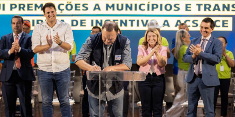 Brandão amplia valorização dos agentes de saúde com adicional de 20% sobre o piso nacional