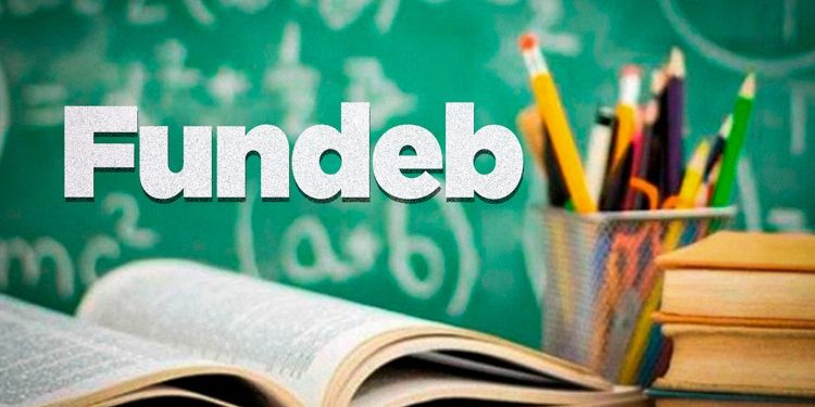 O impasse do Fundeb: entre a valorização dos professores e o risco de desvio de recursos públicos