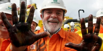 Gás, diesel e gasolina sobem em 1º de janeiro: governo Lula transforma população em fonte de lucro