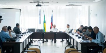 Frente legislativa encerra ciclo de estudos e aponta prioridades sociais