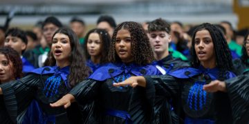 Educação pública tem maior formatura da história no Maranhão.