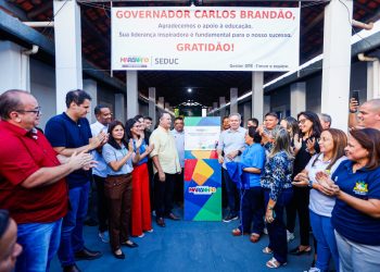 Do asfalto à sala de aula, o Estado em movimento