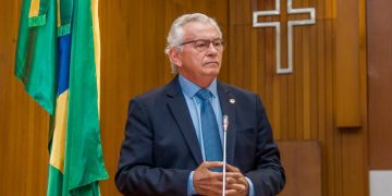 Projeto  de Arnaldo Melo padroniza, moderniza e  fortalece bibliotecas na rede estadual