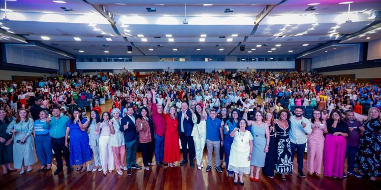 Reajuste de 10% reforça política educacional no Maranhão