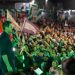 Multidão, pesquisa e força política: Orleans Brandão transforma ato em demonstração de prestígio no interior do Maranhão