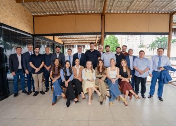 MDB apresenta força eleitoral em encontro que reúne 20 pré-candidatos ao redor de Orleans Brandão
