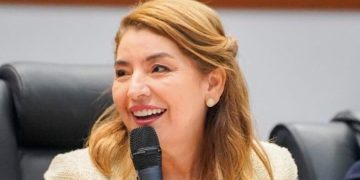 Iracema Vale reafirma pré-candidatura à Câmara Federal e afasta rumores sobre disputa ao Senado