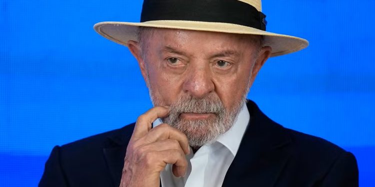 A CONTA NÃO FECHA: Lula quer mais quatro anos, mas Brasil acumula rombo de R$ 94,9 bilhões e contas públicas afundam no vermelho